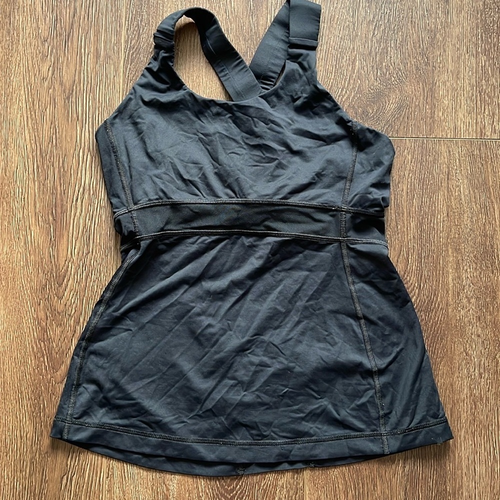 Lululemon sleeveless top 6